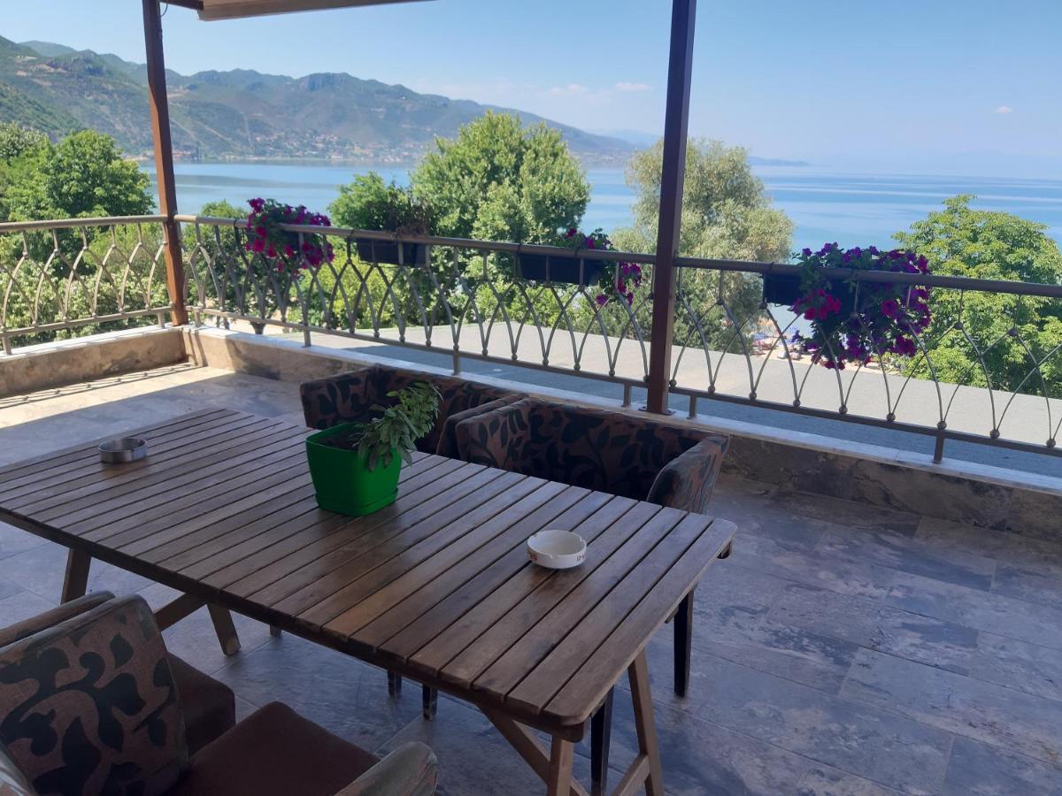 Apartment Plaisir Pogradec Camera foto